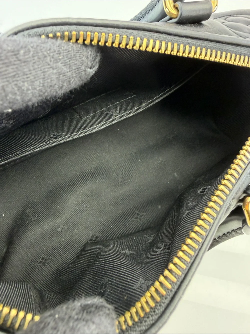 Louis Vuitton Calfskin Bubblegram Papillon BB Black